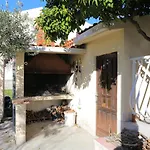 With Parking Space Kastel Gomilica, - 19248 Apartment Kastela